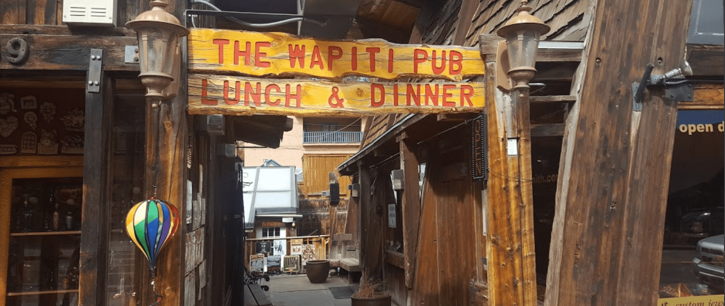 The Wapiti Pub Colorado | Downtown Estes Park Restaurant